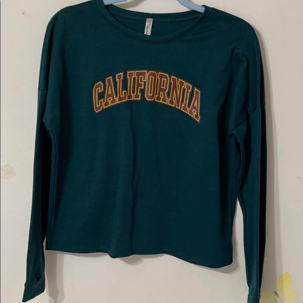 green long sleeve with “california”